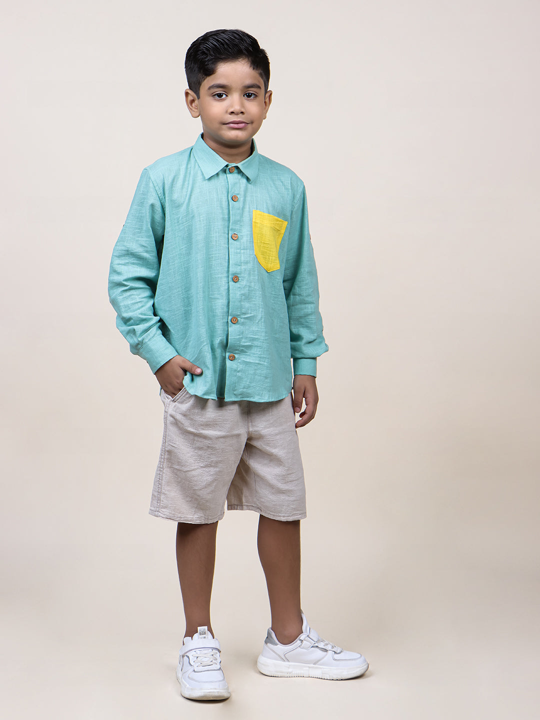 Boys Blue Colorblocked rolled up Cotton Shirt