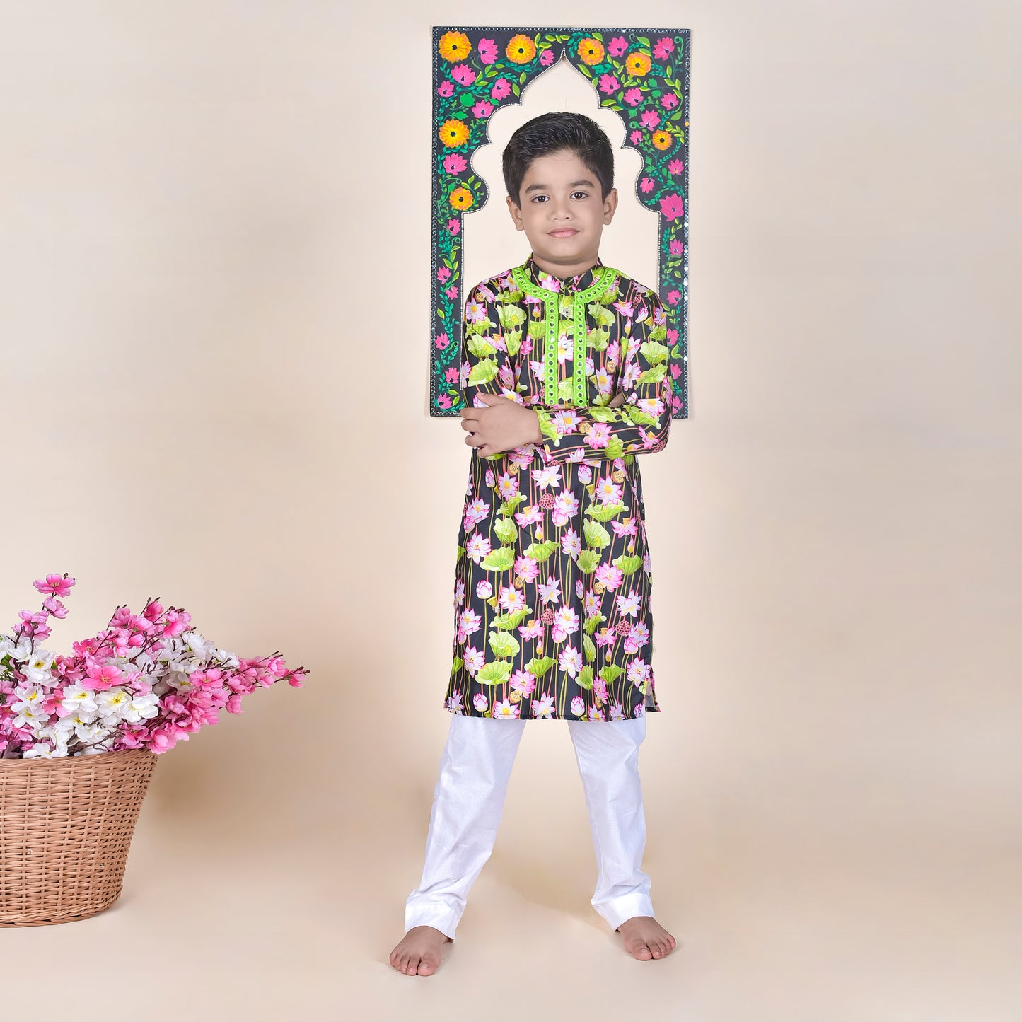 Boys Ethnic Green & Black Kurta With Pant