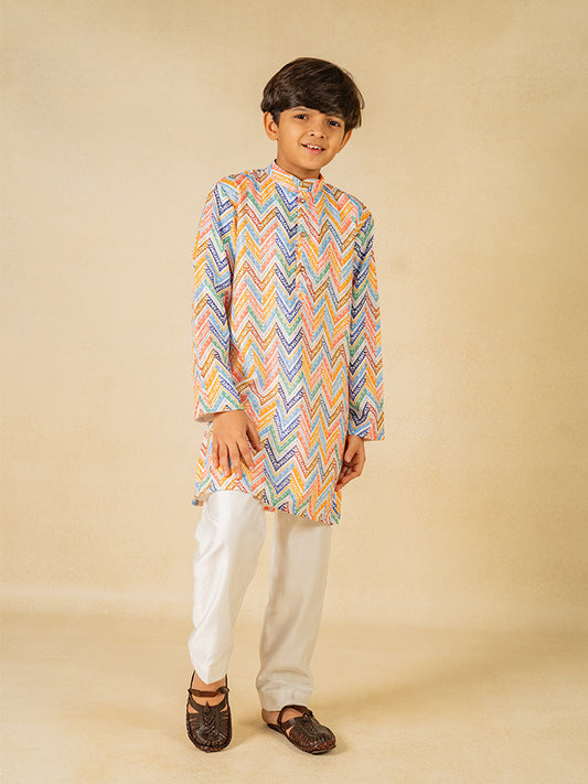 Boys Zig Zag Printed Ethnic Kurta with White Pant (Set of 2)