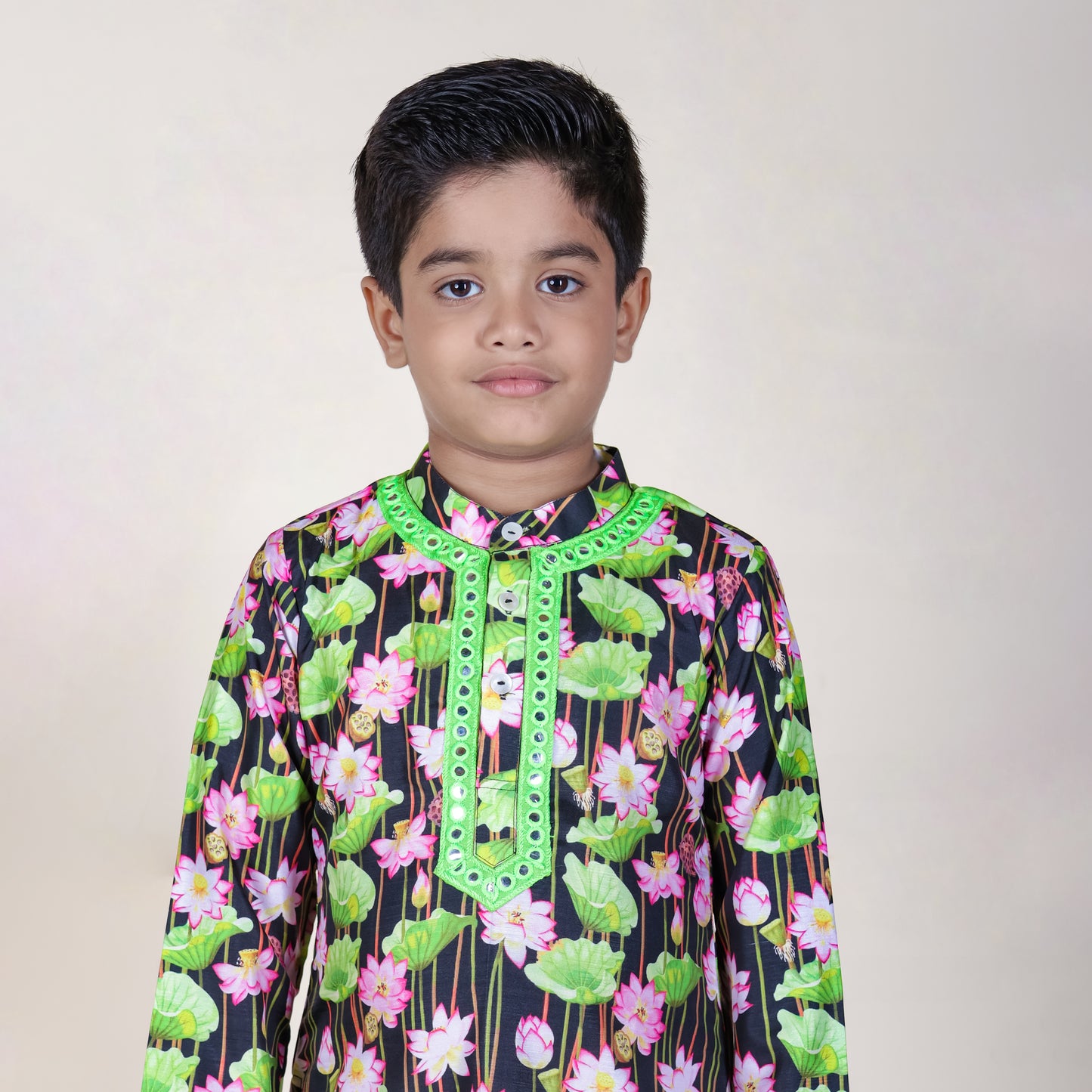 Boys Ethnic Green & Black Kurta With Pant