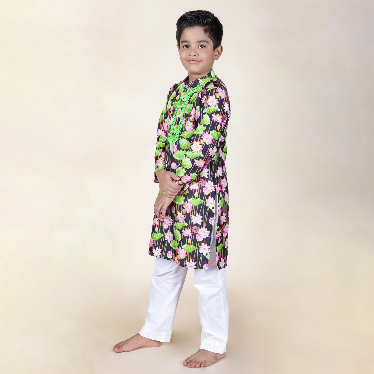 Boys Ethnic Green & Black Kurta With Pant