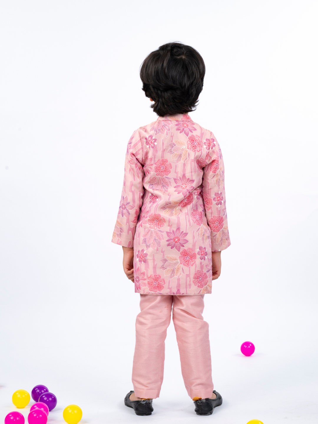 Flower Embroidered Petal Pink Kurta and Pant (Set of 2)