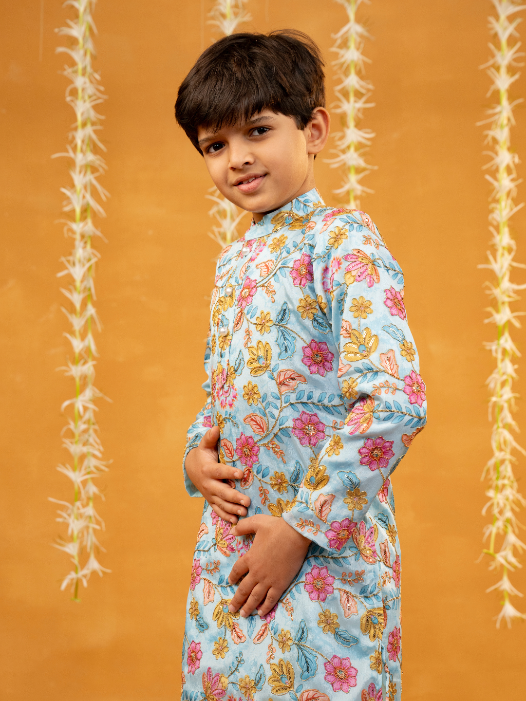 Flower Embroidered Sky Blue Kurta and Pant (Set of 2)