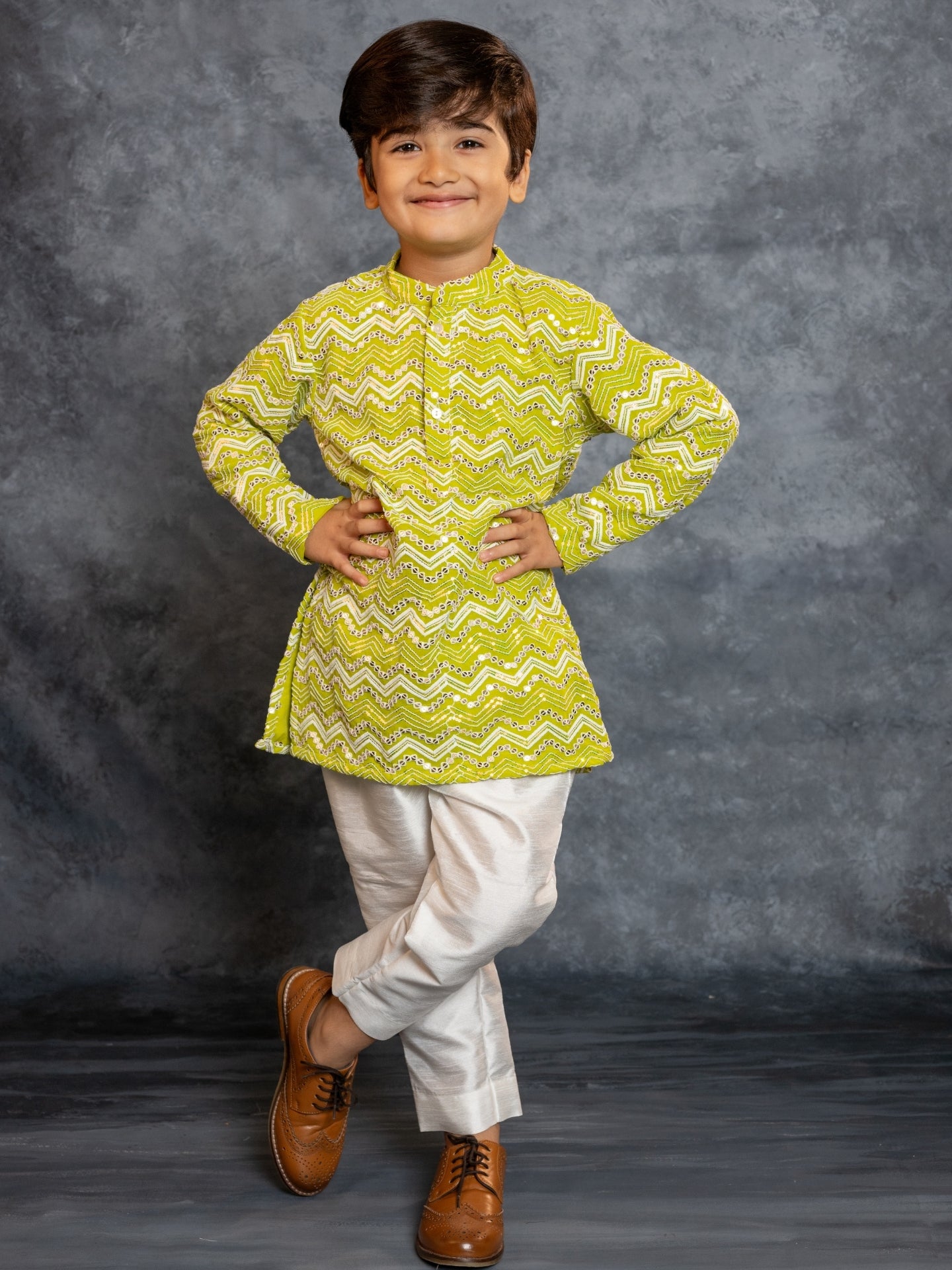 Boys Green Embroidered Kurta and Pant (Set of 2)