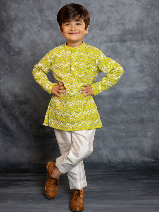 Boys Green Embroidered Kurta and Pant (Set of 2)