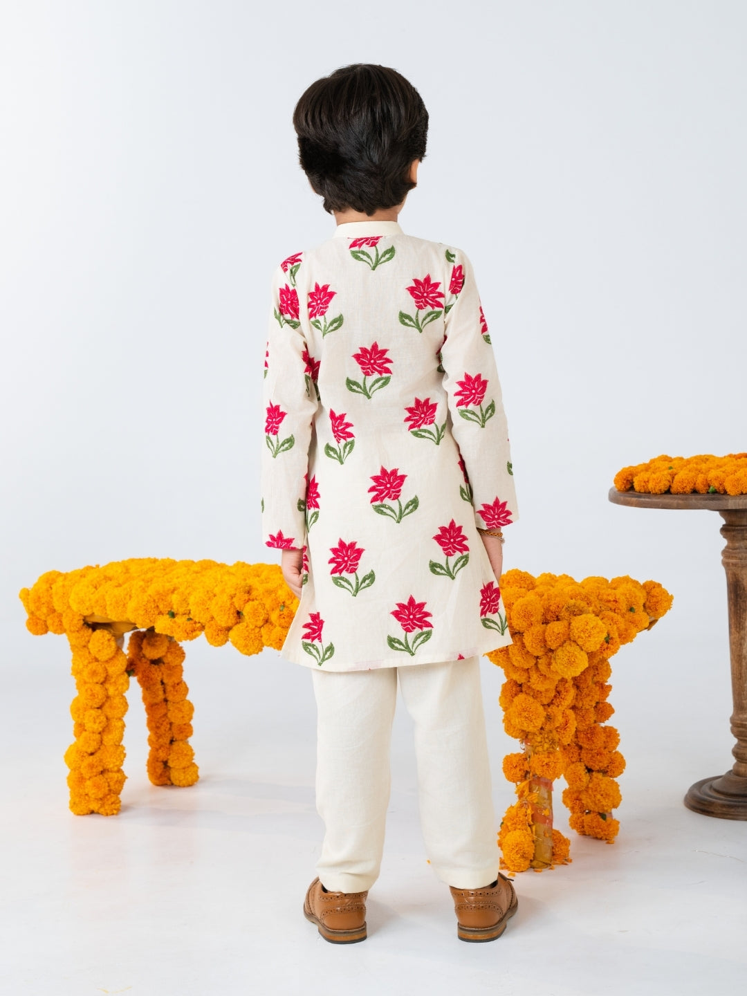 Boys Off White Floral Print Ethnic Kurta Pant Set (Set of 2)