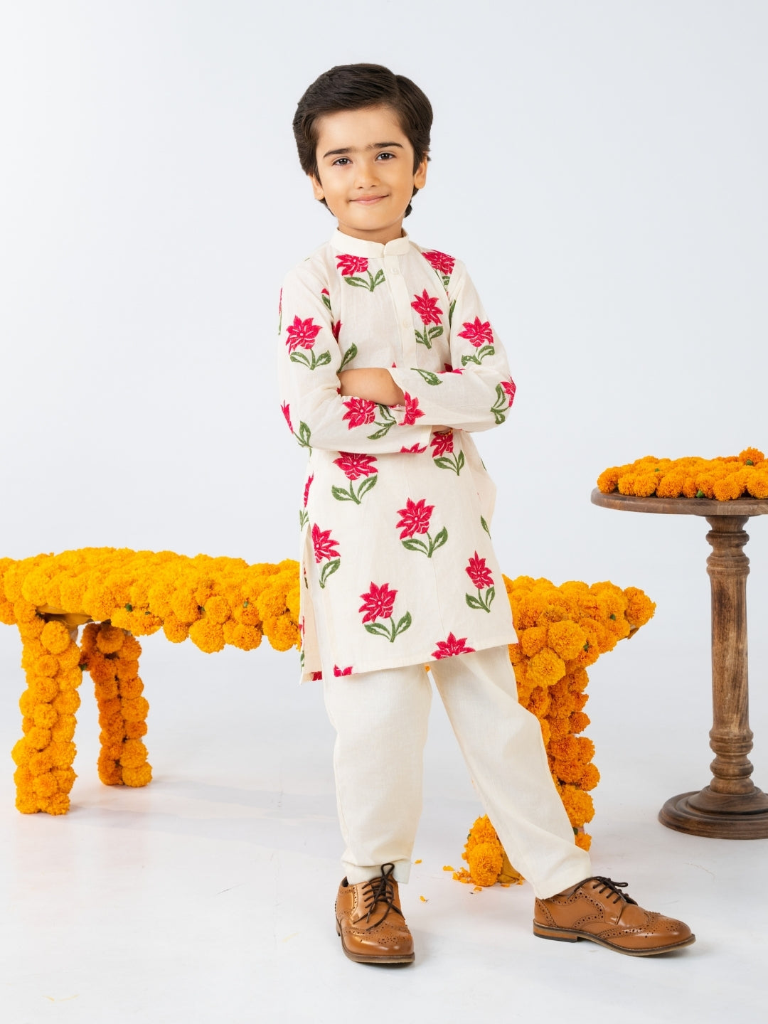 Boys Off White Floral Print Ethnic Kurta Pant Set (Set of 2)
