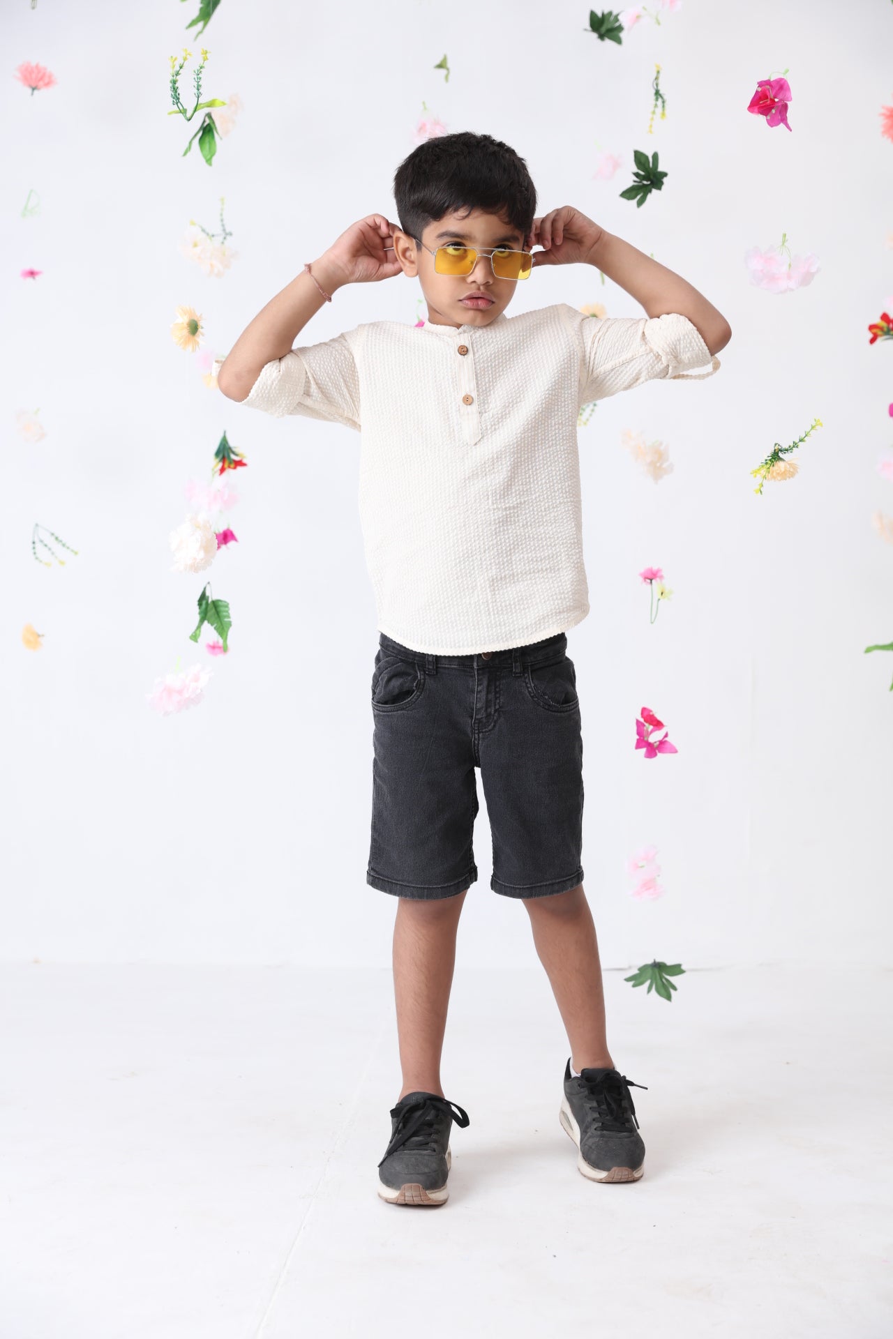 Boys Cotton Seersucker Roll-up Sleeves Shirt