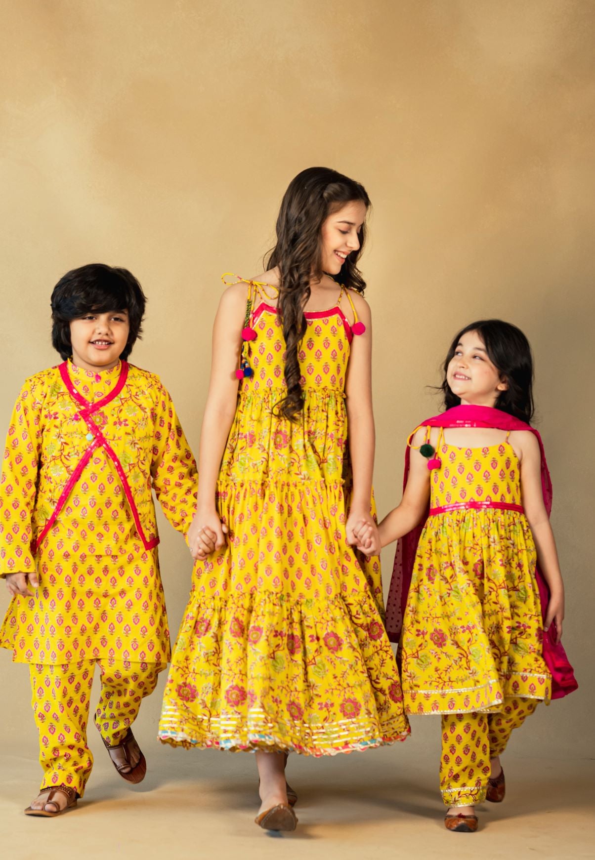 Lilpicks Girls Festive & Party Ethnic Jacket, Blouse and Palazzo Set Price  in India - Buy Lilpicks Girls Festive & Party Ethnic Jacket, Blouse and  Palazzo Set online at Flipkart.com